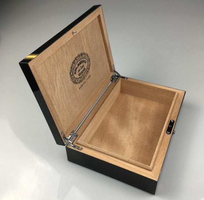 Wooden Cigar Case